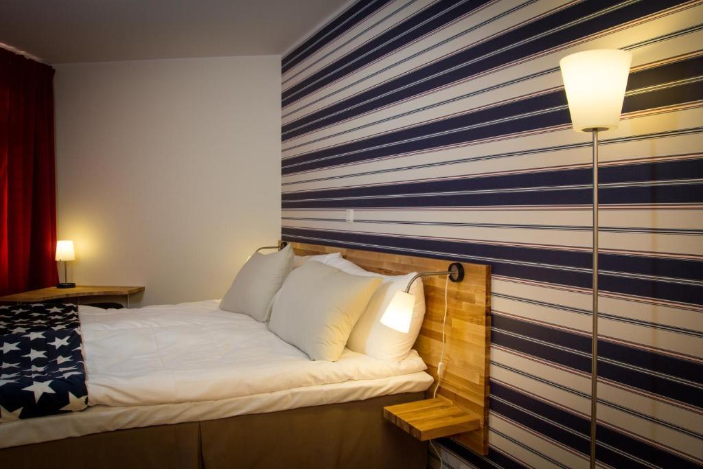 Kompassen Enköping Habitación foto